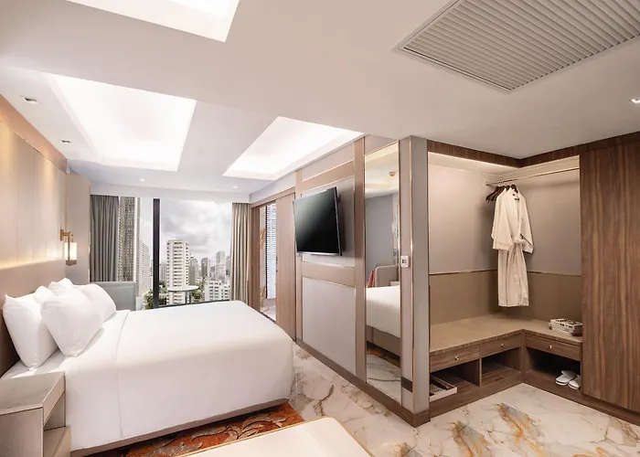 Samala Sukhumvit 15 By Kingston Bangkok